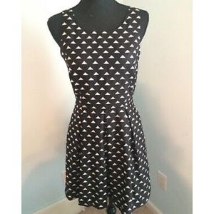 Forever 21 bow cut out dress